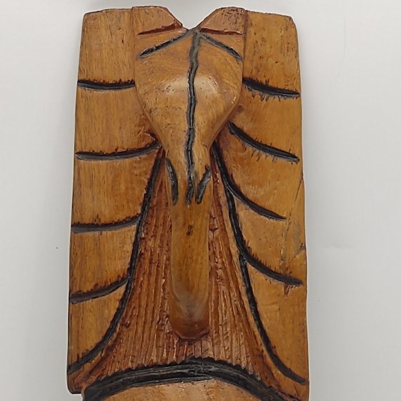 Wooden Indonesian Bearded Wall Mask - Picture 11 of 11